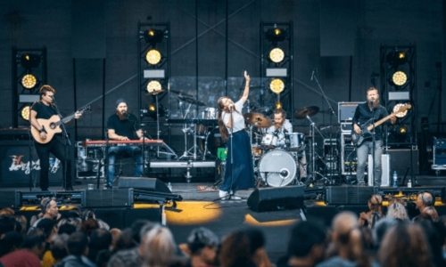 Kateřina Marie Tichá & Bandjeez + Cihelna & Spol