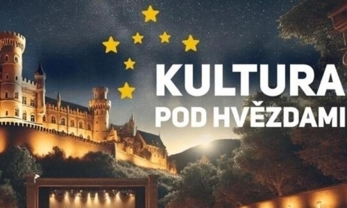 Noc na Karlštějně